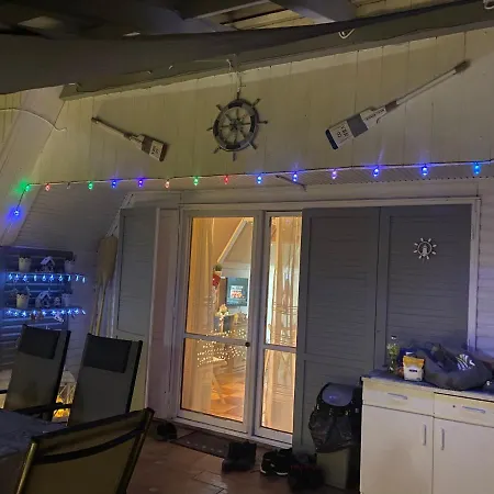 Icuka Vendeghaza 펜션 *